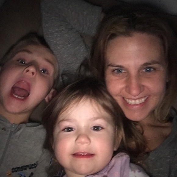 Meet your Posher, Cl - Picture 2 of 3